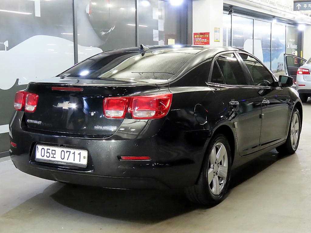 Chevrolet Malibu - Vista 4