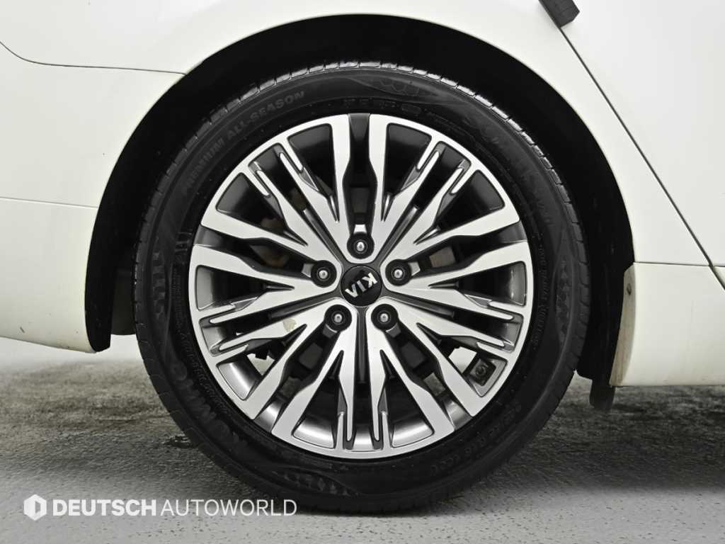 KIA K7 - Vista 5