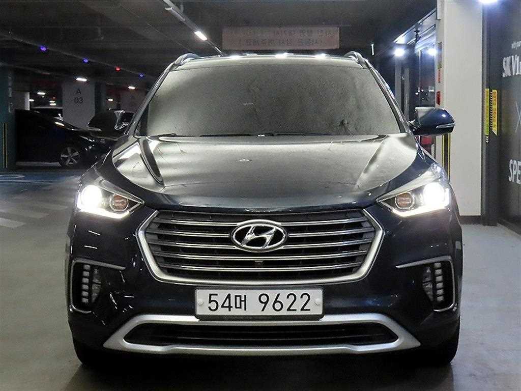 HYUNDAI Maxcruz - Vista 2