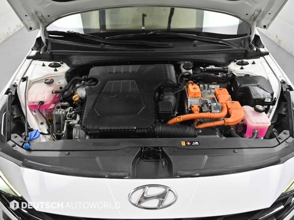 HYUNDAI Avante - Vista 6