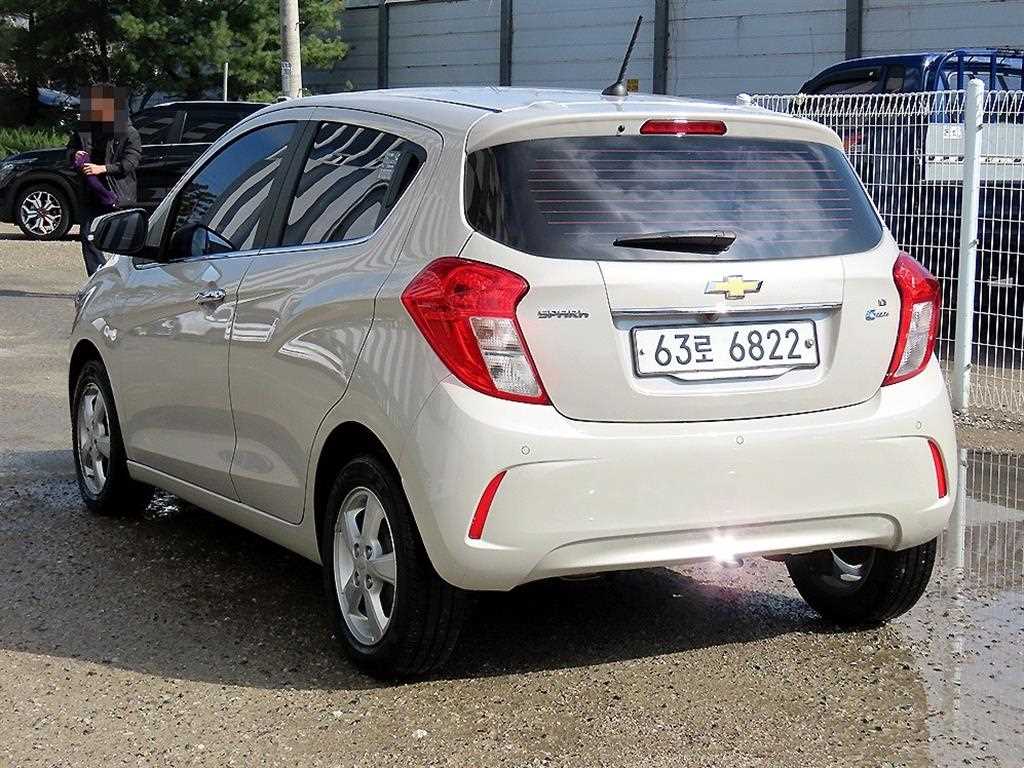 Chevrolet Spark - Vista 3