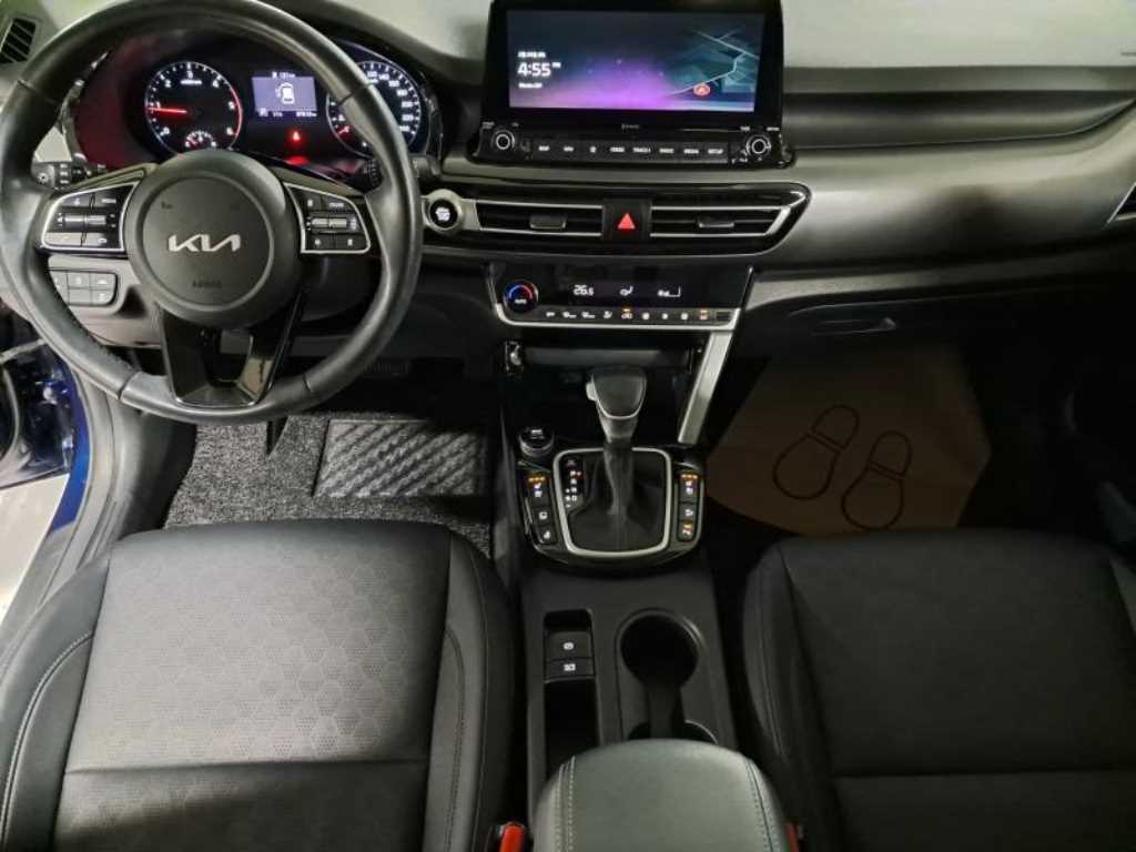 KIA Seltos - Vista 10