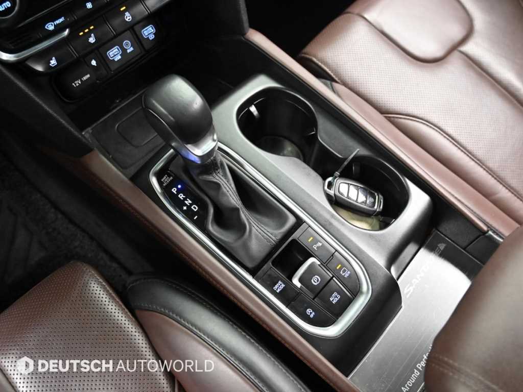 HYUNDAI Santa Fe - Vista 9