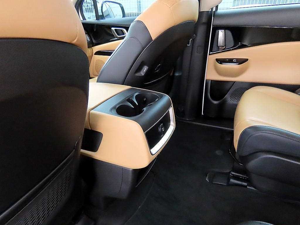 KIA Carnival 2023 Blanco - Importación desde Corea - HF Imports Iquique - Foto 17