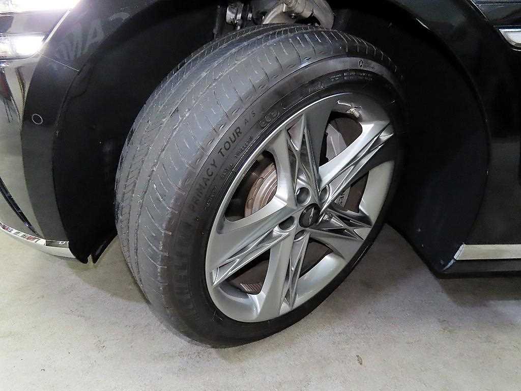 Genesis G90 2022 Negro - Importación desde Corea - HF Imports Iquique - Foto 20