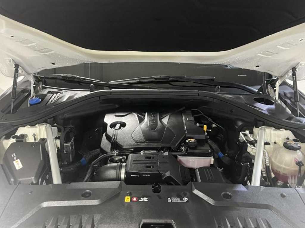 Genesis GV70 2022 Blanco - Importación desde Corea - HF Imports Iquique - Foto 17