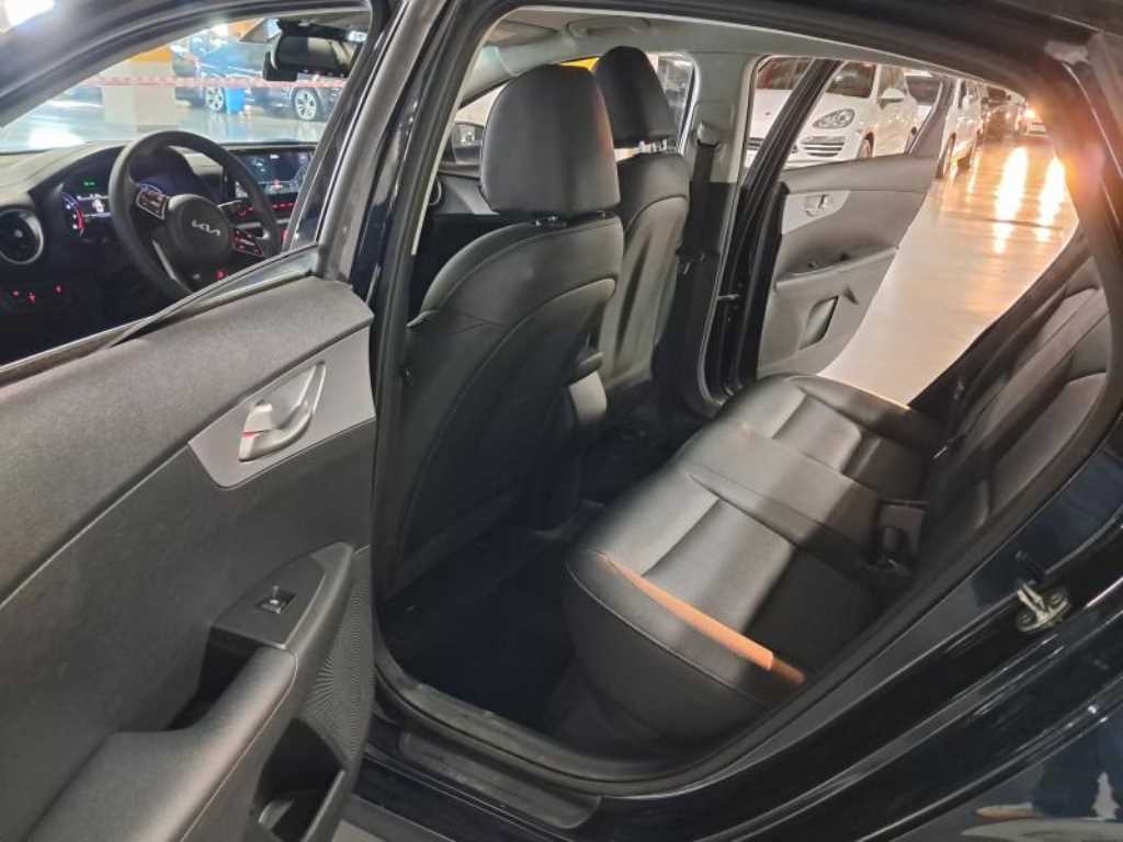 KIA K3 2022 Azul - Importación desde Corea - HF Imports Iquique - Foto 17