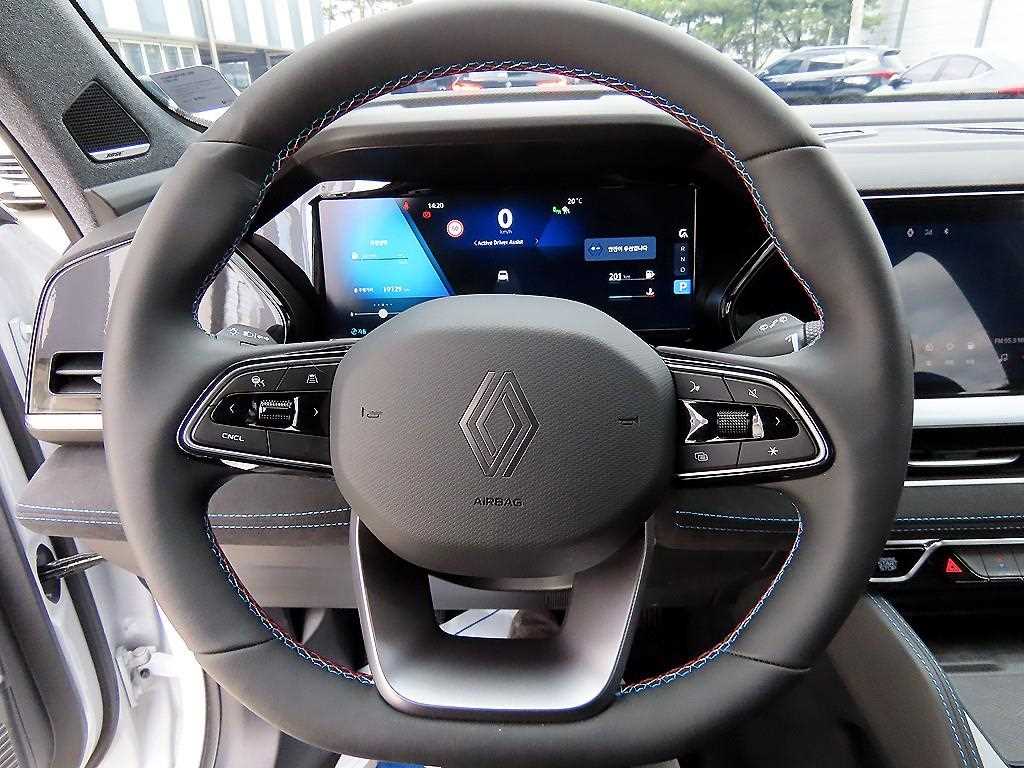 SAMSUNG Grand Koleos - Vista 8