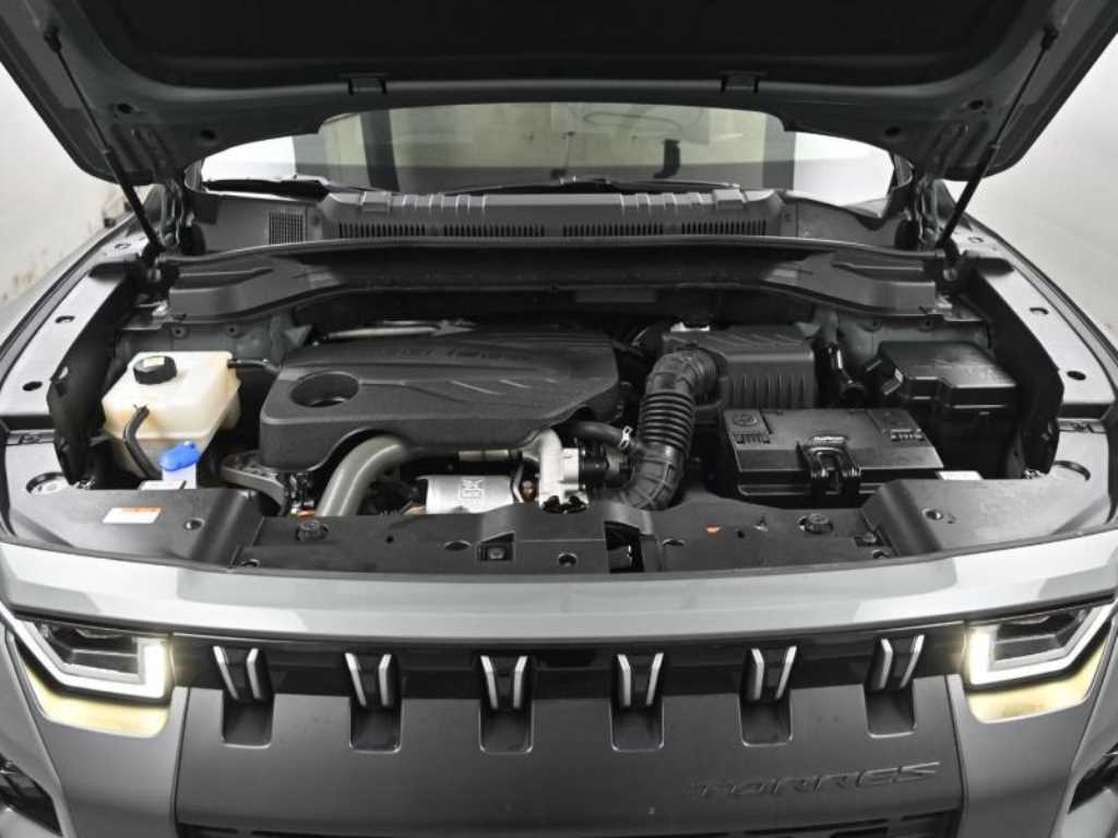 Ssangyong Torres - Vista 6