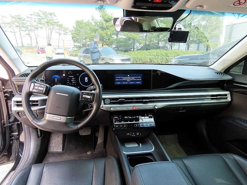 HYUNDAI Grandeur - Vista 7