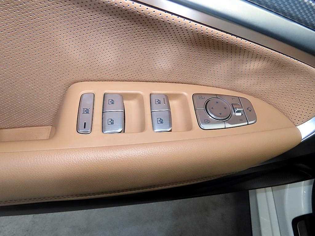 Genesis G70 2021 Blanco - Importación desde Corea - HF Imports Iquique - Foto 13