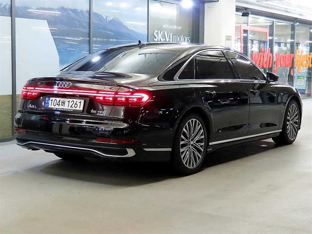 Audi A8 - Vista 4