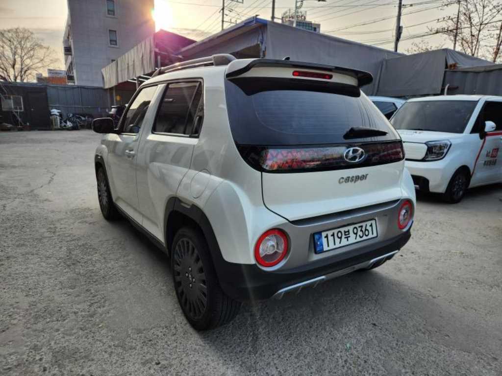 HYUNDAI Casper - Vista 4