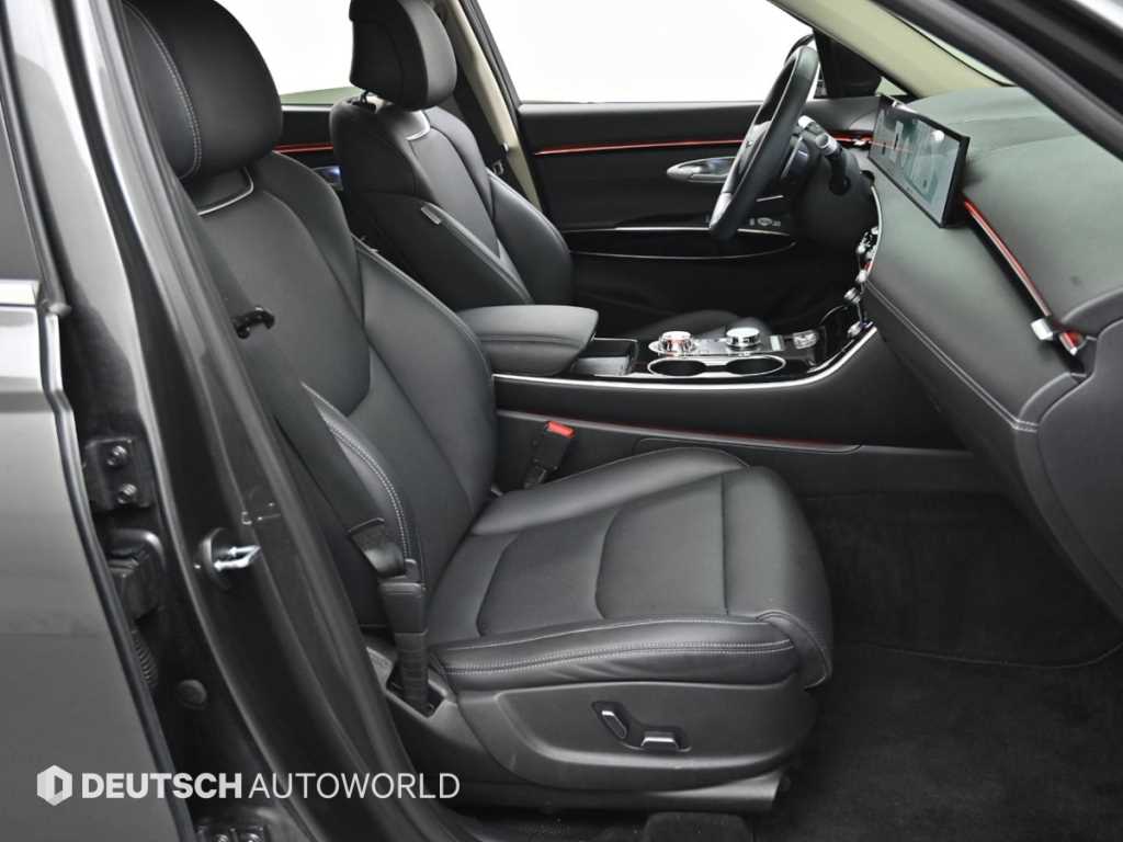 Genesis GV70 - Vista 10