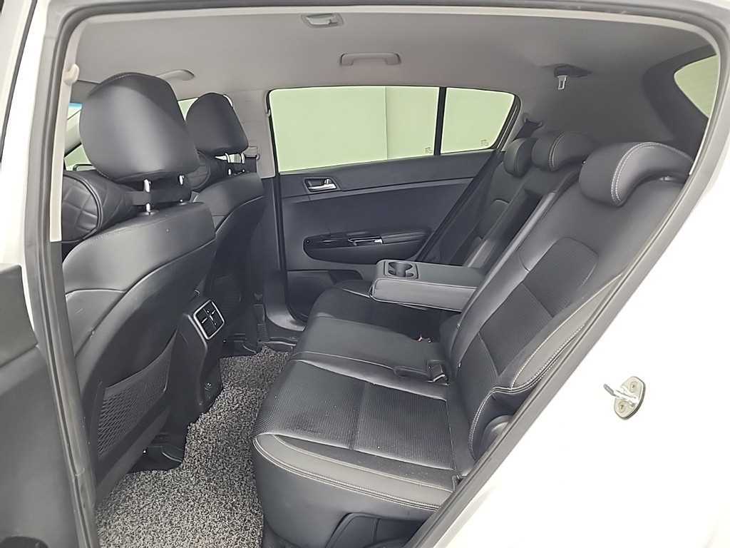 KIA Sportage - Vista 12