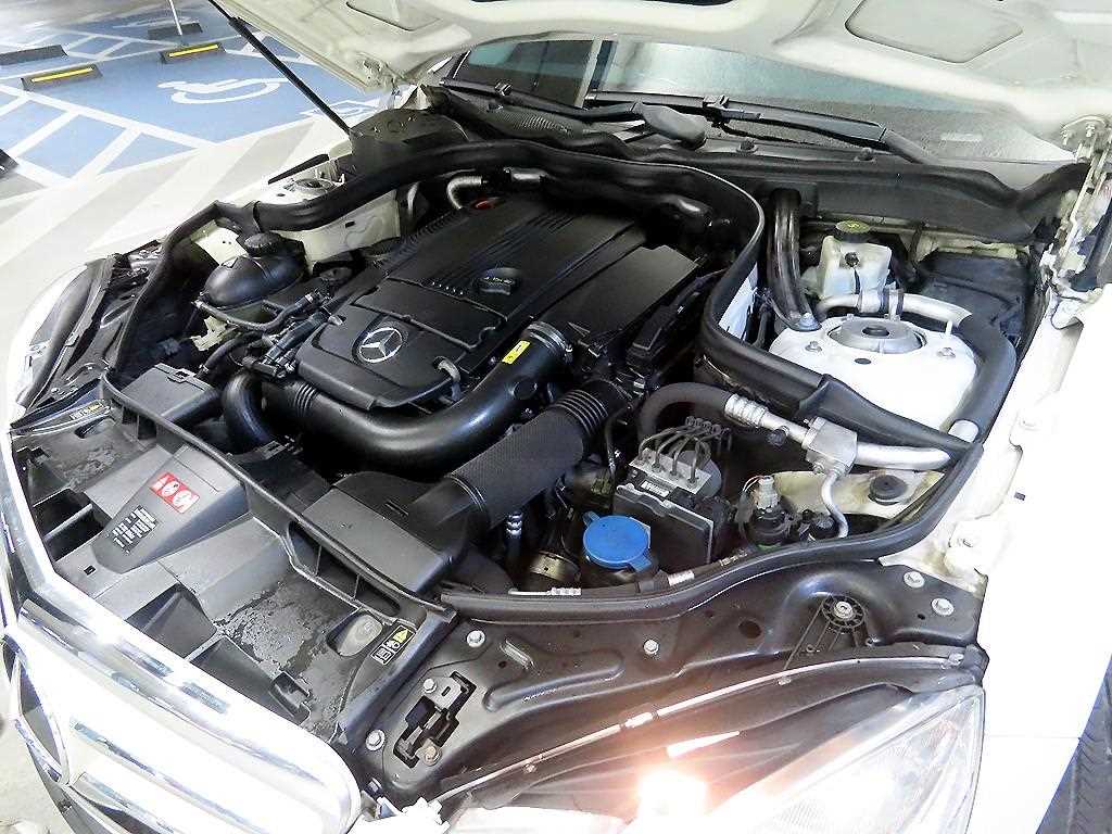 Mercedes Benz E class 2011 - Importación desde Corea - HF Imports Iquique - Foto 19