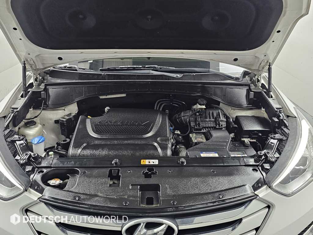 HYUNDAI Santa Fe - Vista 6