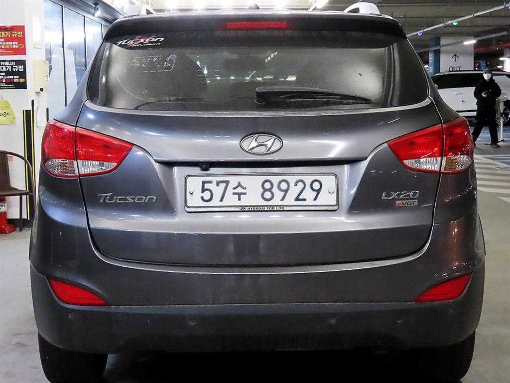 HYUNDAI Tucson - Vista 5