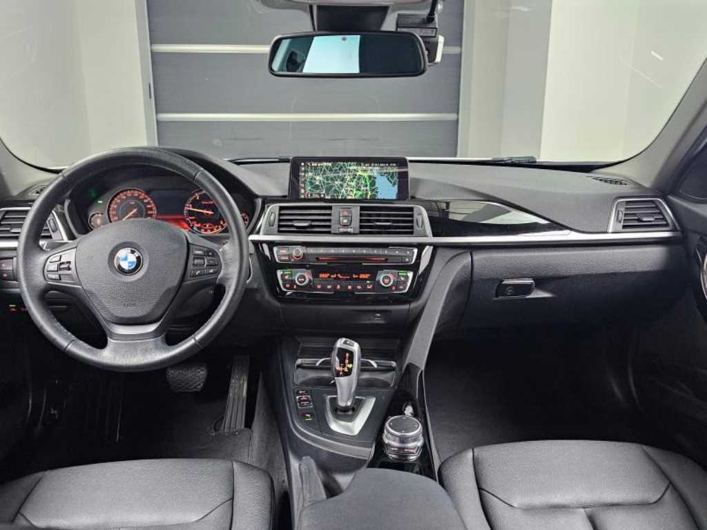 BMW 3 series - Vista 7