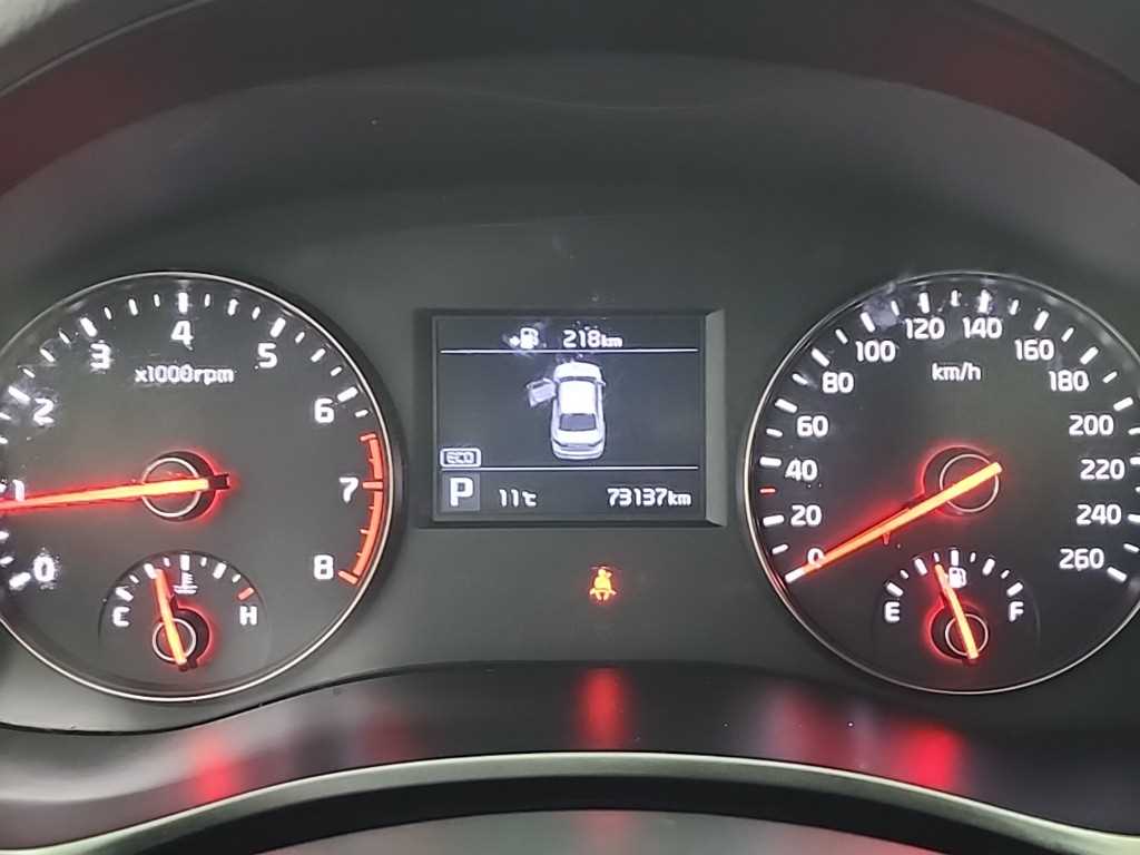 KIA K7 - Vista 6