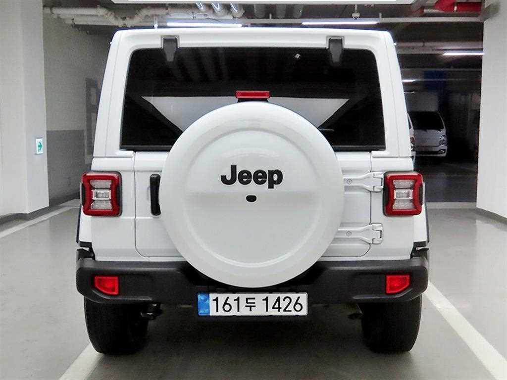 Jeep Wrangler - Vista 3