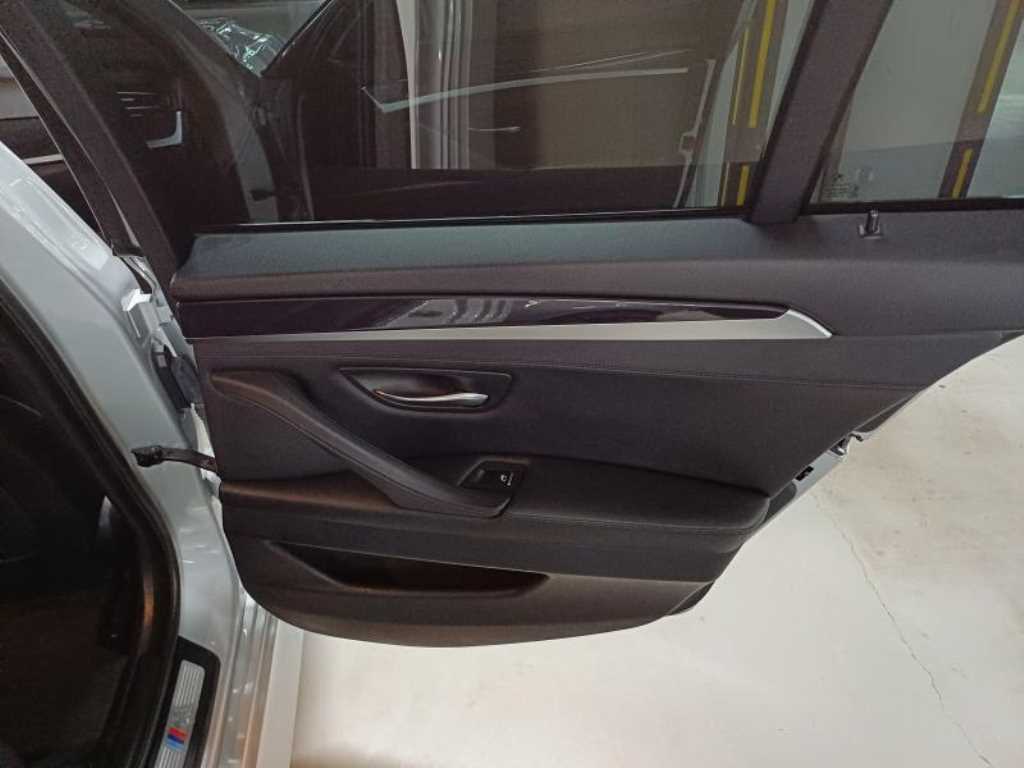 BMW 5 Series 2016 Plateado - Importación desde Corea - HF Imports Iquique - Foto 17