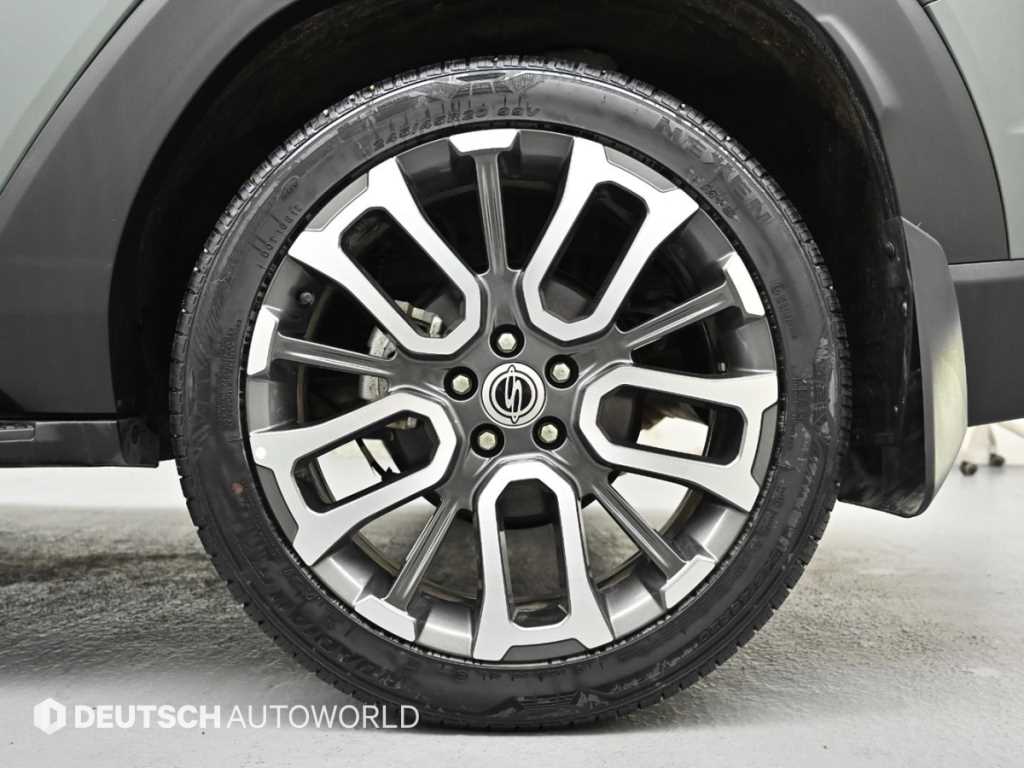 Ssangyong Torres - Vista 6