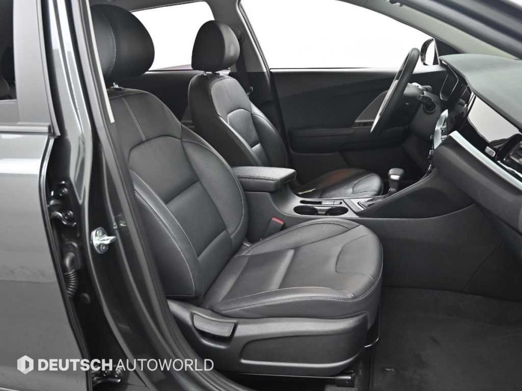 KIA Niro - Vista 10