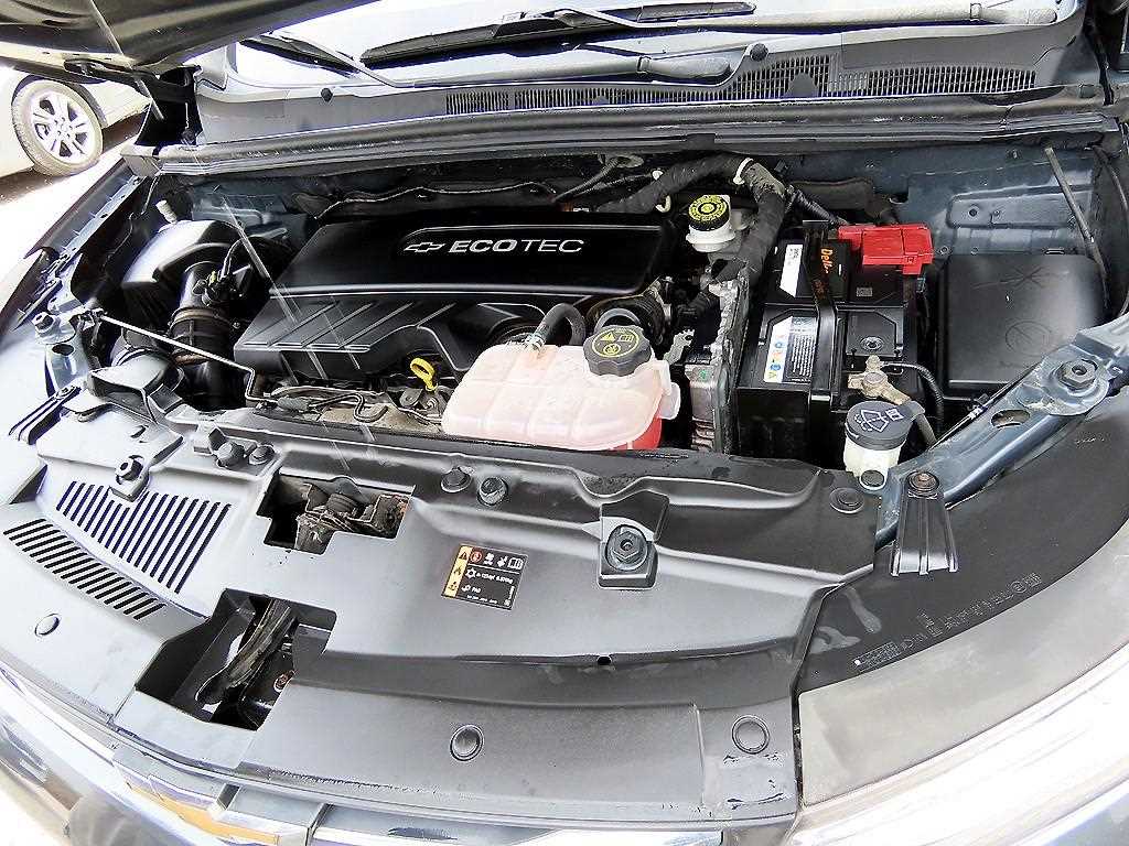 Chevrolet Trax 2017 Gris - Importación desde Corea - HF Imports Iquique - Foto 17