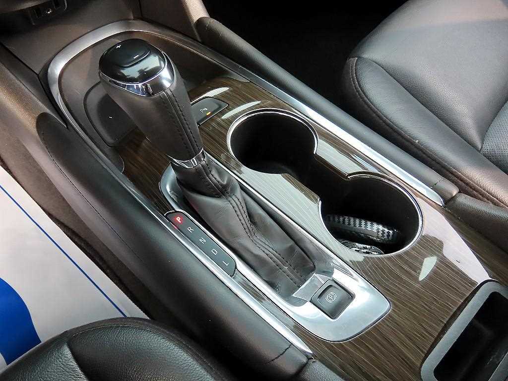 Chevrolet Malibu - Vista 10