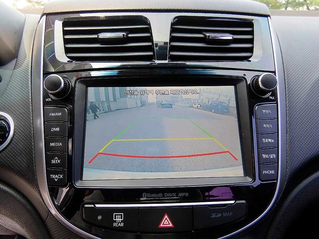 HYUNDAI Accent 2016 Blanco - Importación desde Corea - HF Imports Iquique - Foto 15