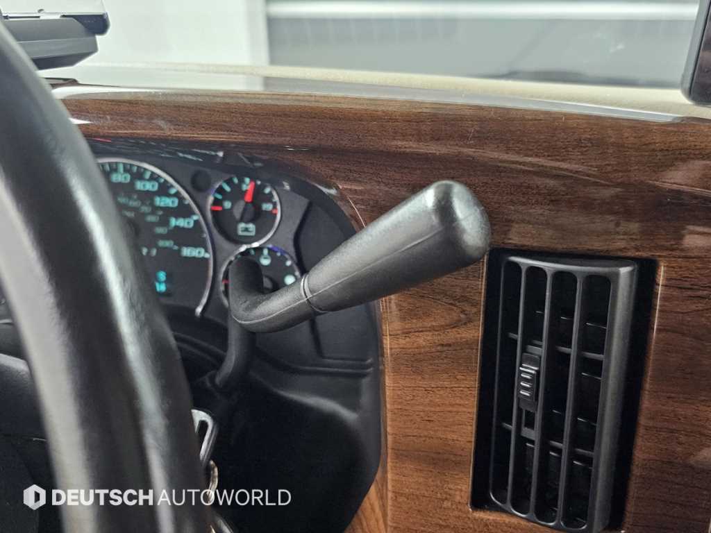 Chevrolet Express van - Vista 9