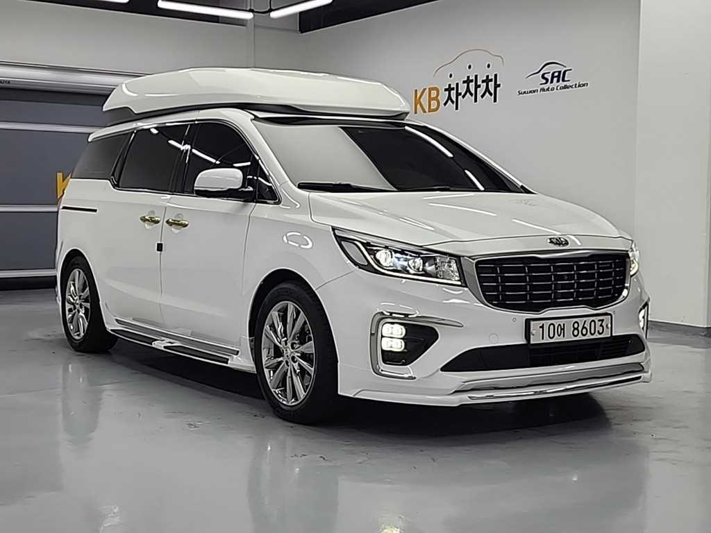 KIA Carnival - Vista 4