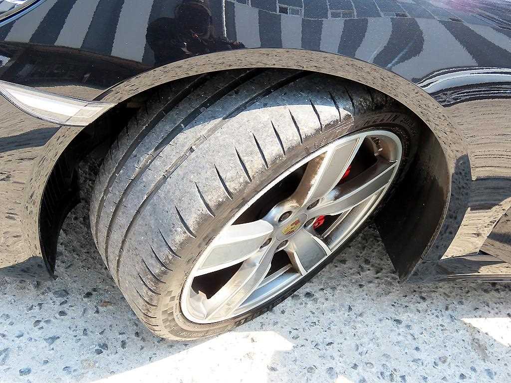 Porsche 718 2020 Negro - Importación desde Corea - HF Imports Iquique - Foto 20