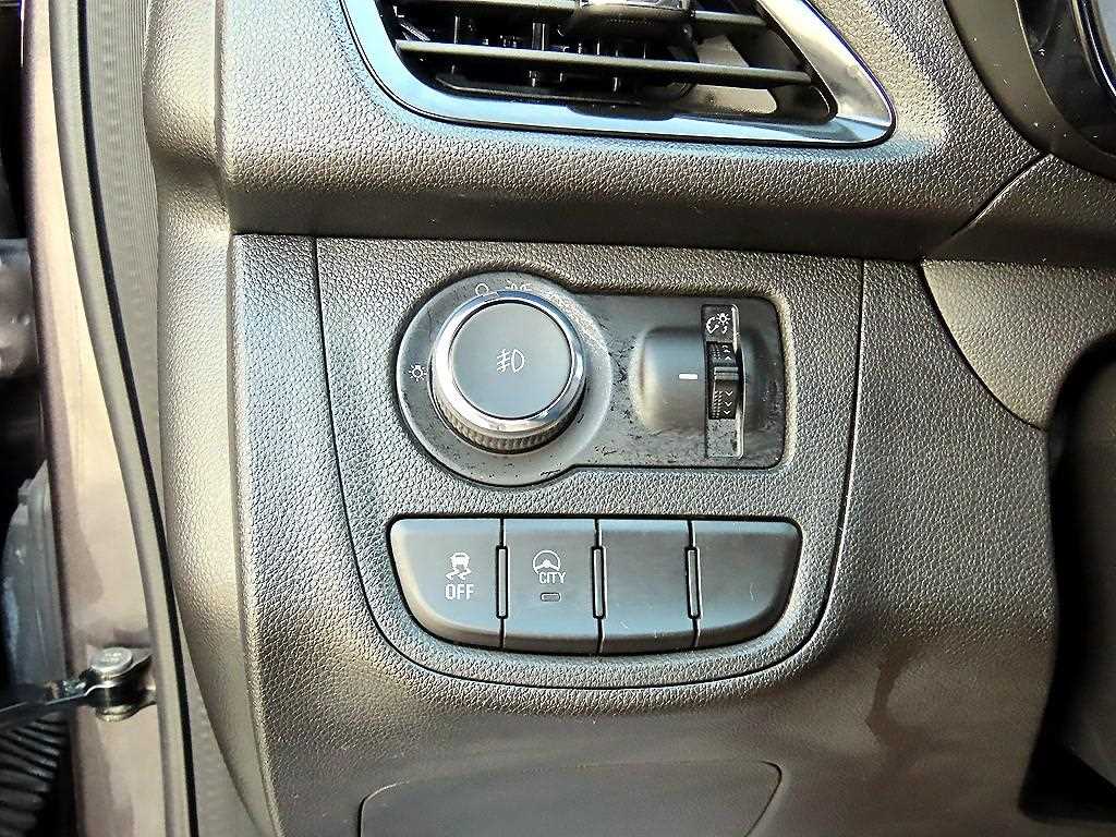 Chevrolet Spark - Vista 12