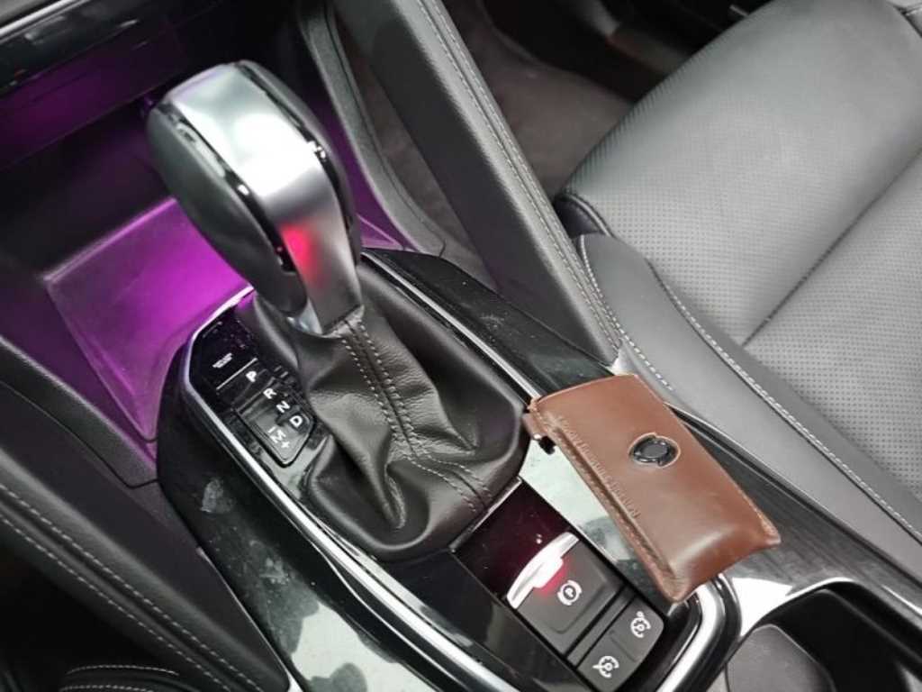 SAMSUNG QM6 - Vista 11