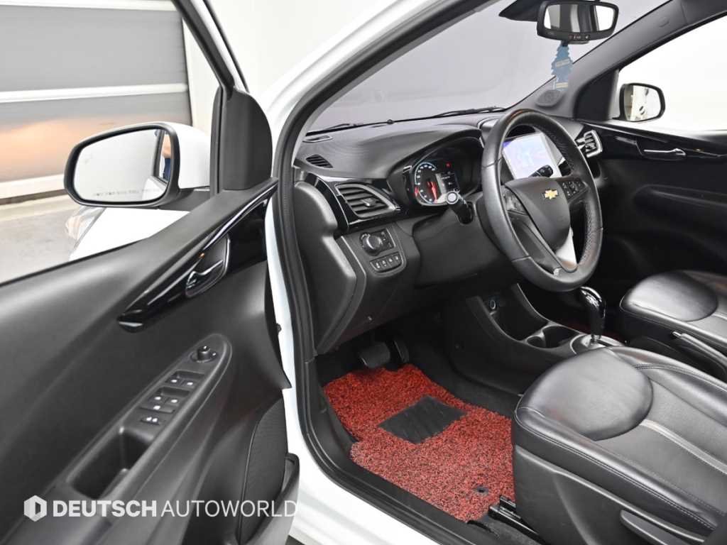 Chevrolet Spark - Vista 11