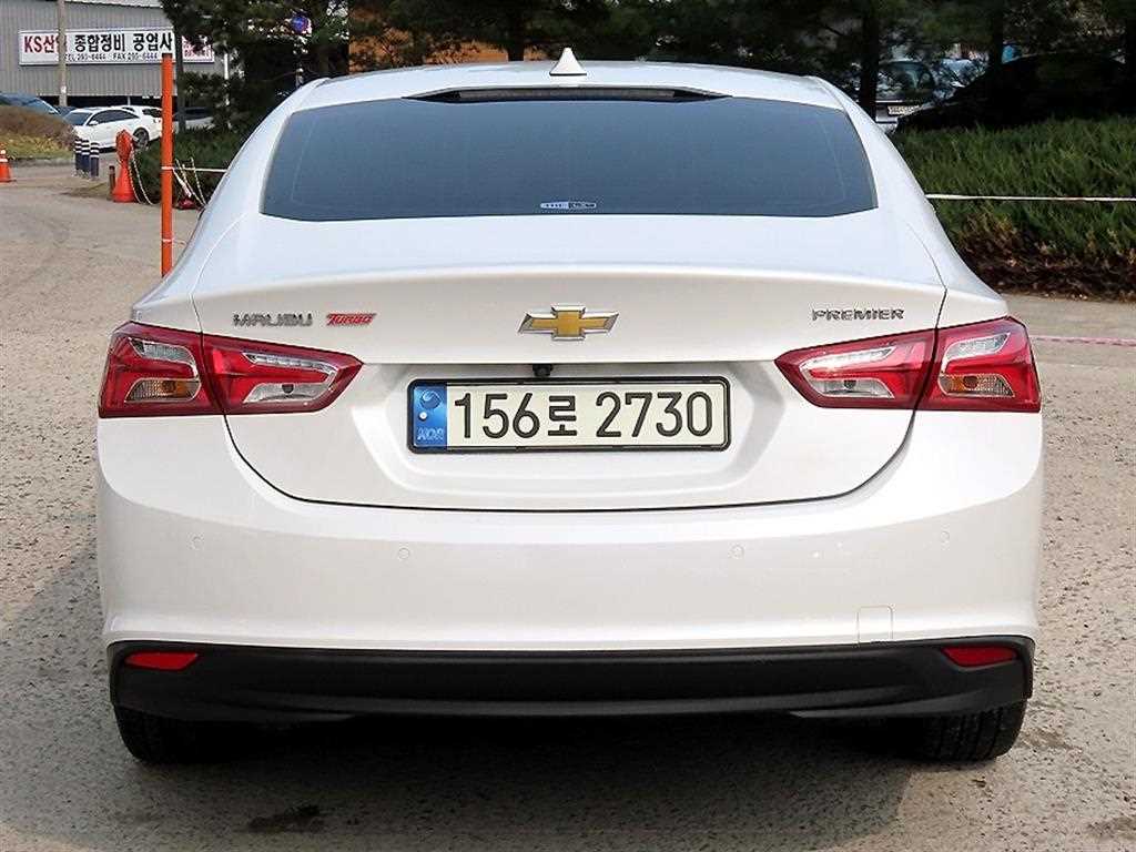 Chevrolet Malibu - Vista 4