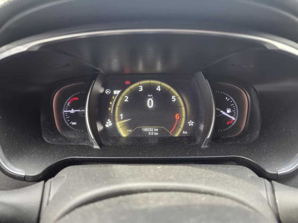 SAMSUNG SM6 - Vista 8