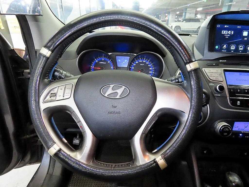 HYUNDAI Tucson - Vista 8