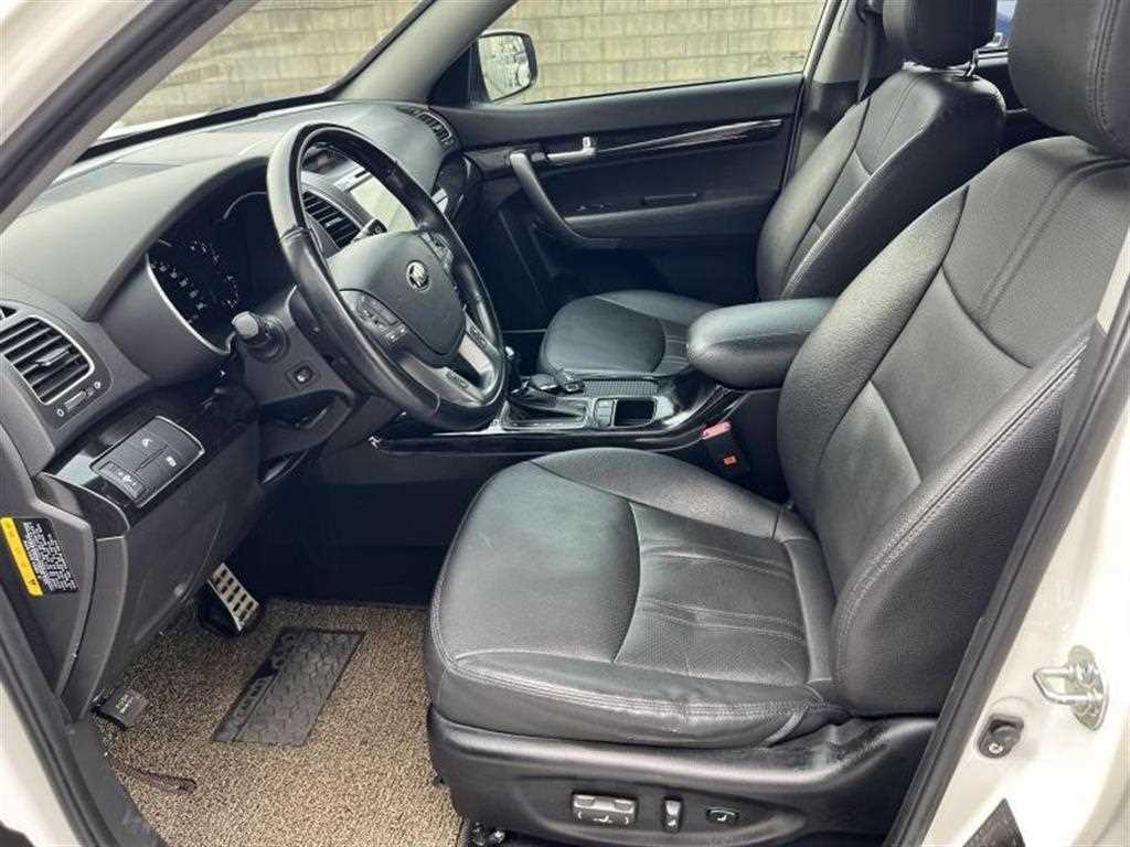 KIA Sorento - Vista 7