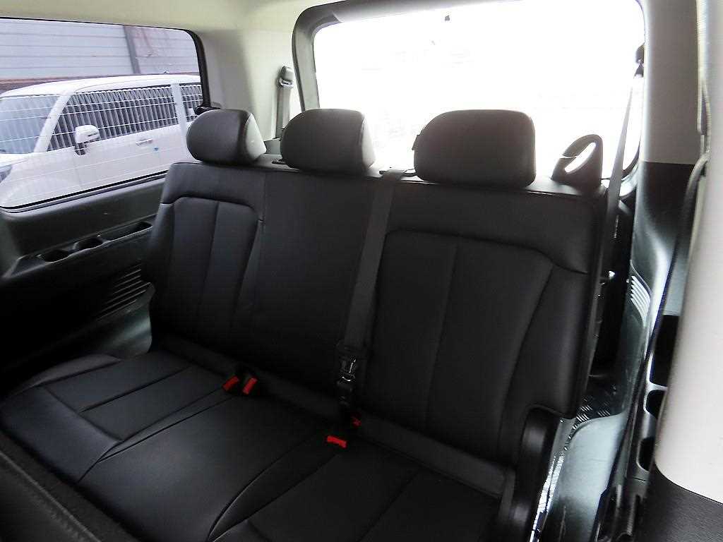 HYUNDAI Staria - Vista 7