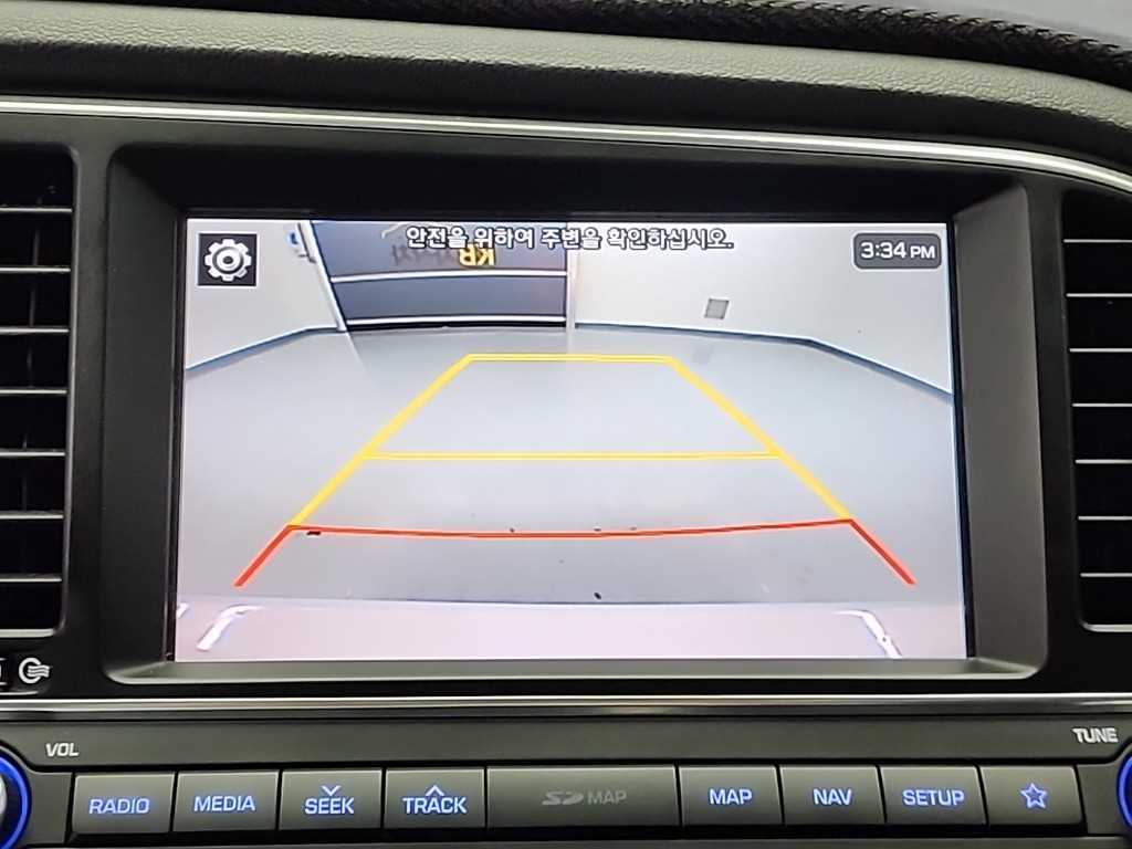 HYUNDAI Avante 2018 Blanco - Importación desde Corea - HF Imports Iquique - Foto 14