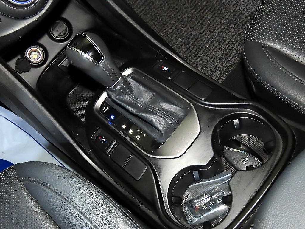 HYUNDAI Santa Fe - Vista 12