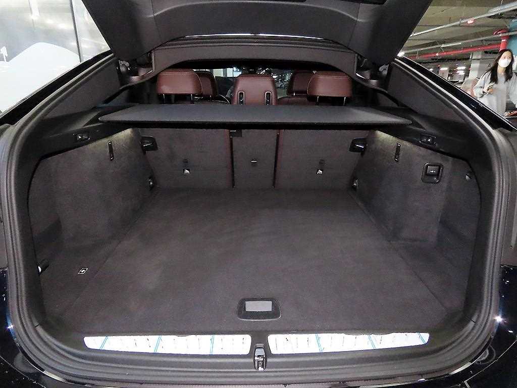 BMW Gran Turismo 2022 Negro - Importación desde Corea - HF Imports Iquique - Foto 17