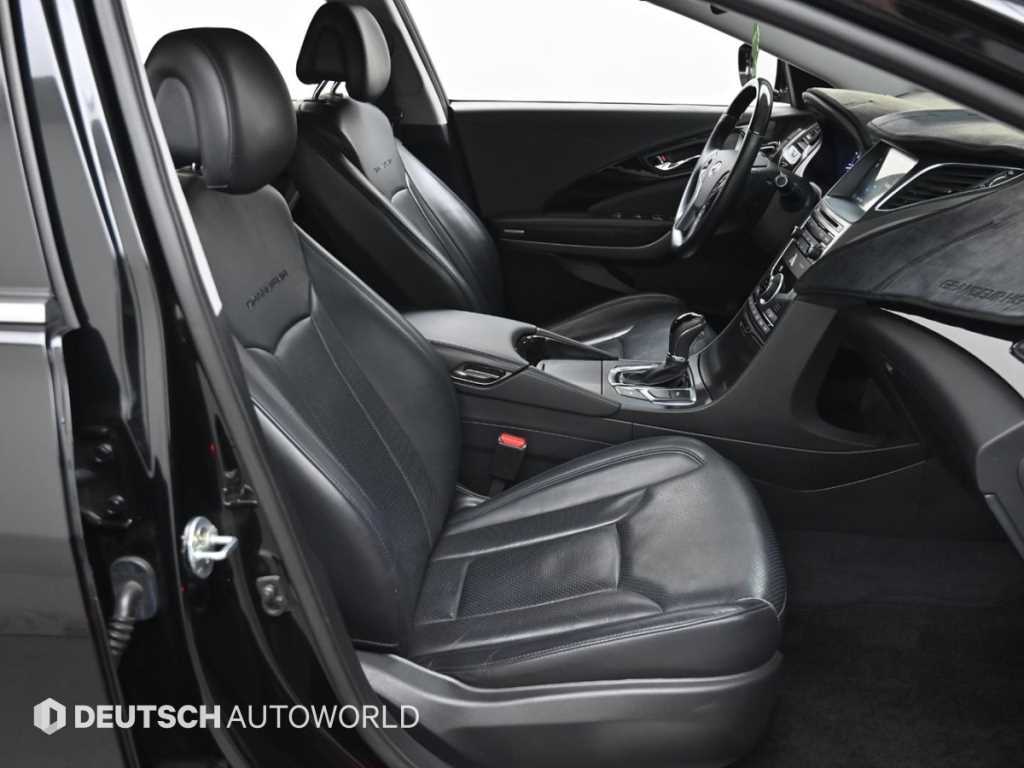 HYUNDAI Grandeur - Vista 10