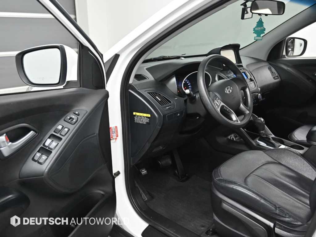 HYUNDAI Tucson - Vista 11