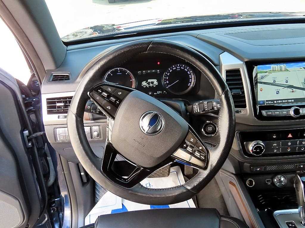 Ssangyong Rexton - Vista 8