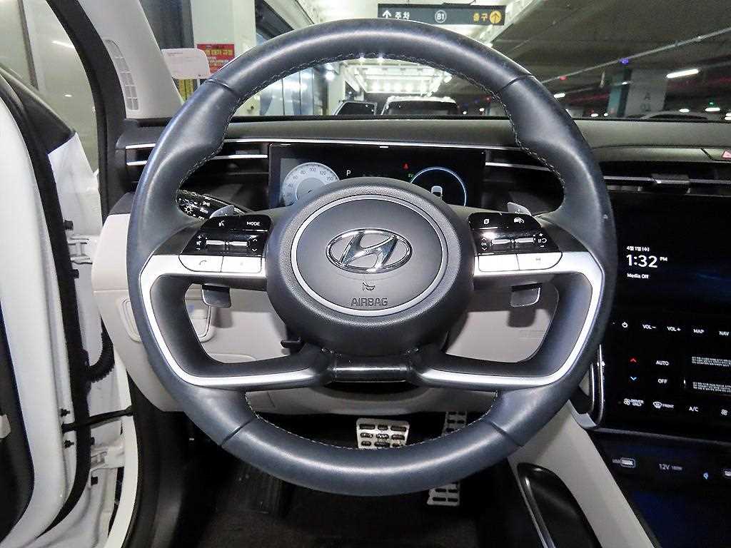 HYUNDAI Tucson - Vista 9