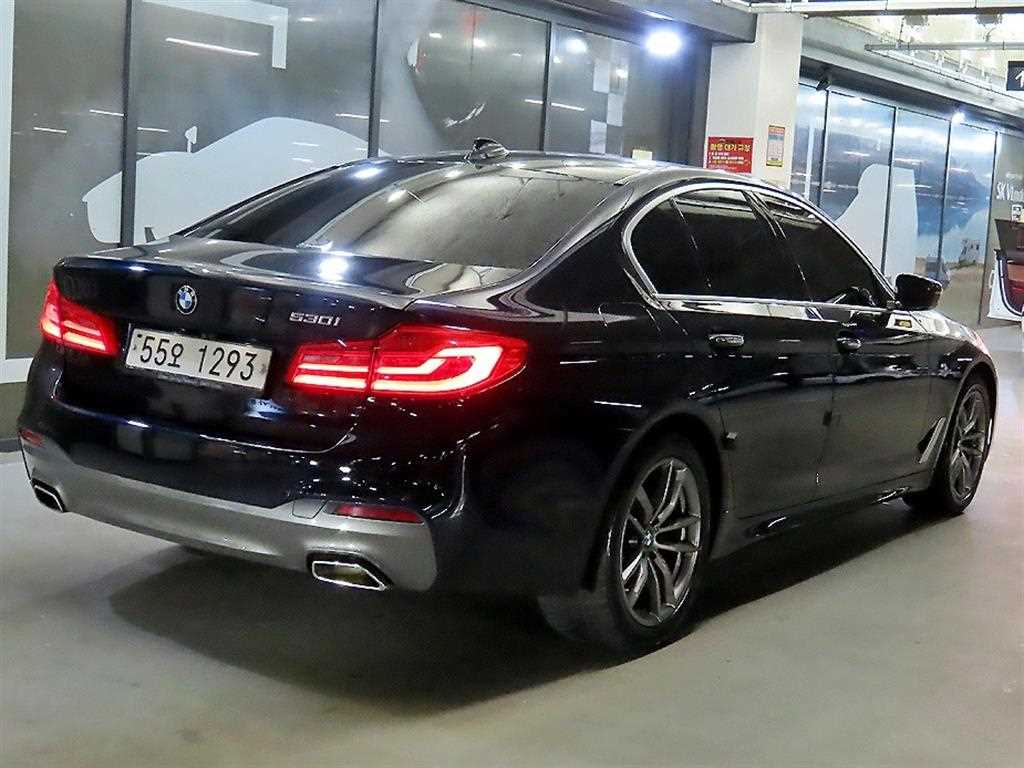 BMW 5 Series - Vista 4